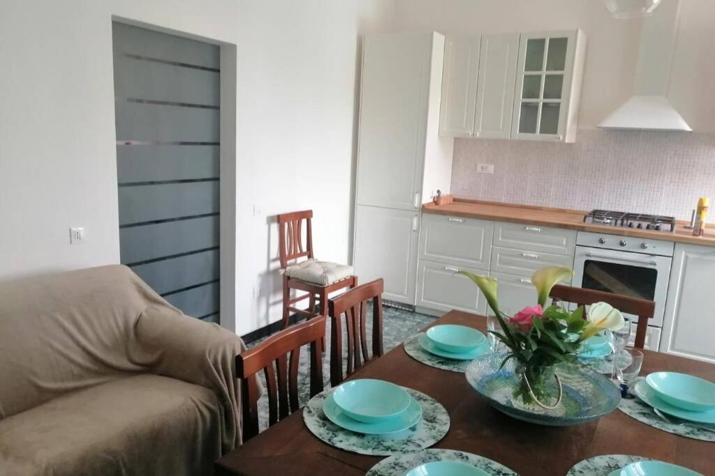 La Villetta Di Zio Claudio A Vada - 6 Posti Letto Bagian luar foto