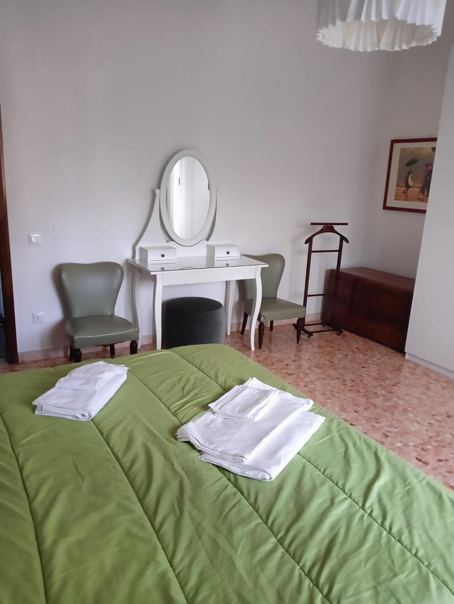 La Villetta Di Zio Claudio A Vada - 6 Posti Letto Bagian luar foto